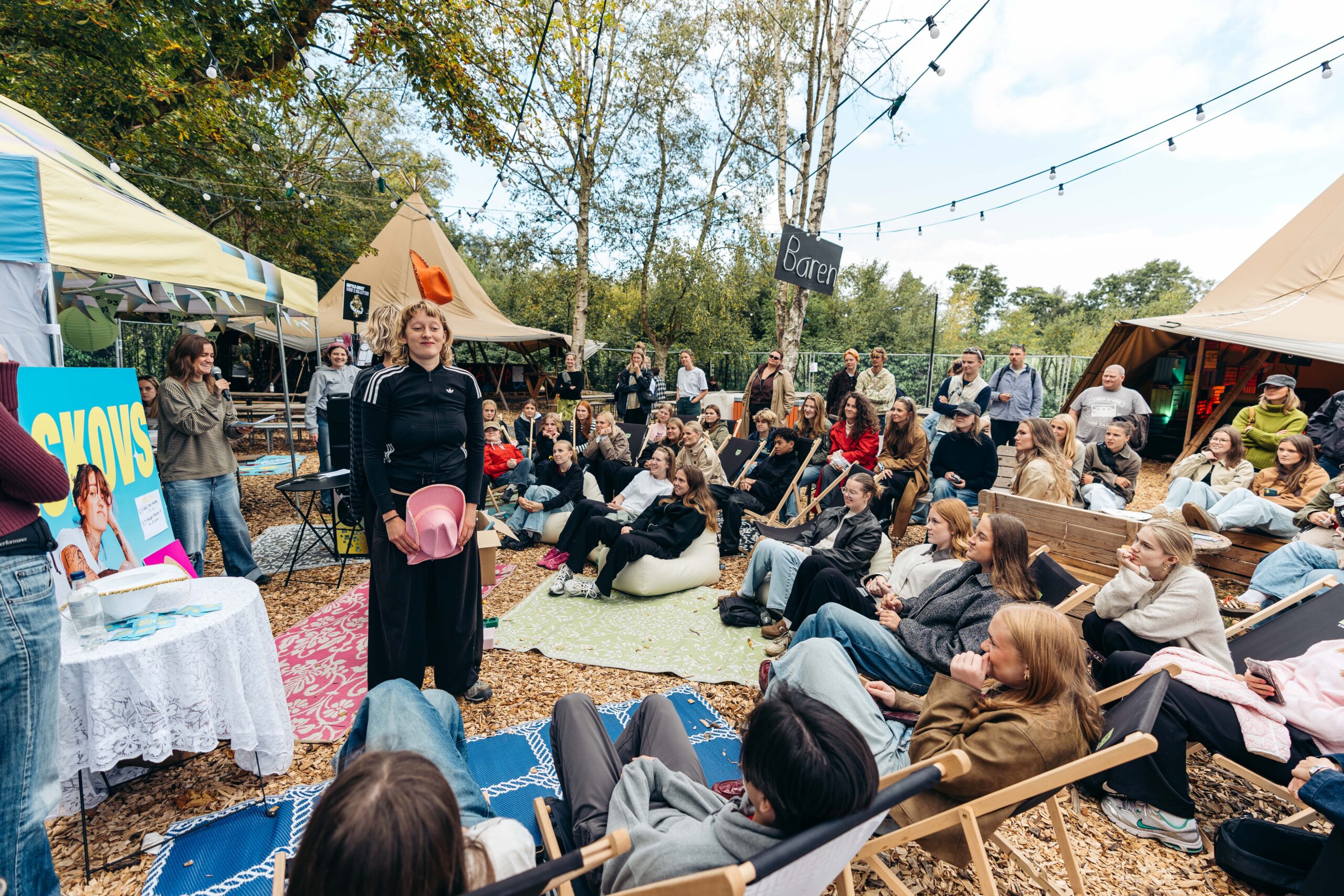 Unge oplever kultur sammen på campen